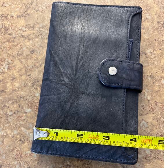 Vintage Wilsons Leather Navy Blue Wallet - Picture 8 of 9